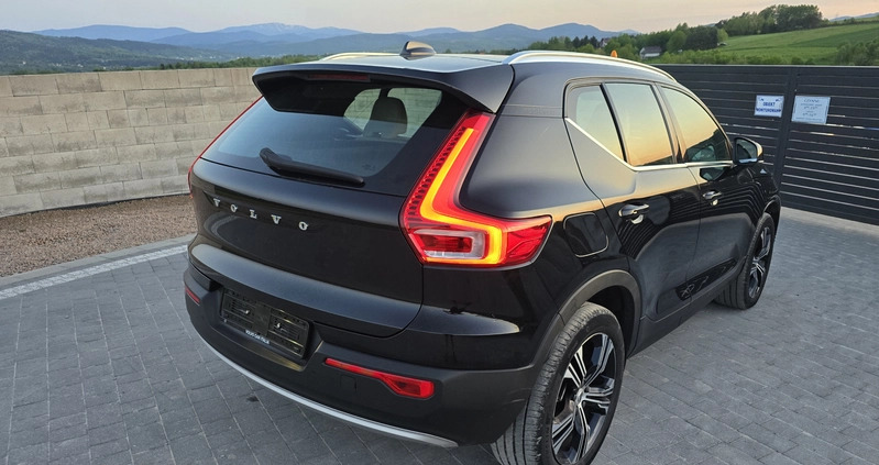 Volvo XC 40 cena 108700 przebieg: 62000, rok produkcji 2021 z Jordanów małe 562